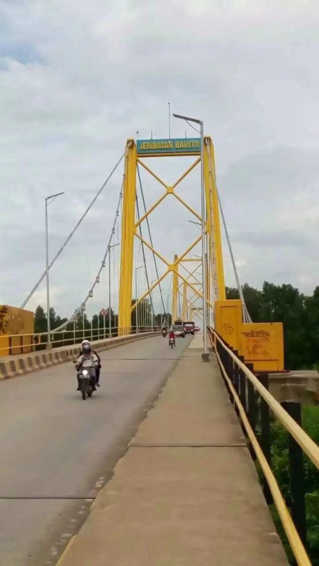 Indonesia Solar Street Light Project from love and solar