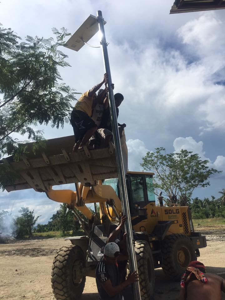 Laos Solar Street Light Project from love and solar