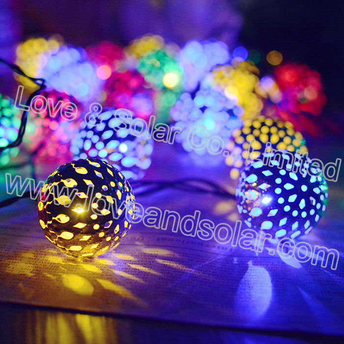 Moroccan Ball Solar Holiday Decoration Light